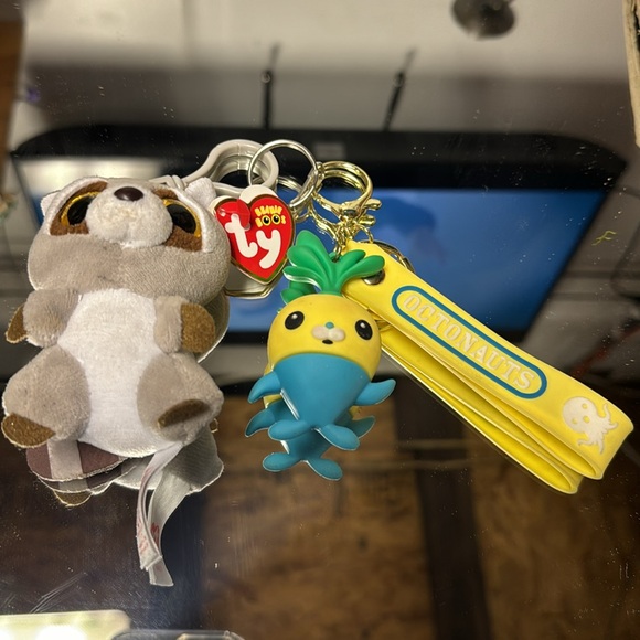 Octonauts Action Figures Keys Buckle Creative Soft Rubber KeyChain Tunip - Picture 2 of 2